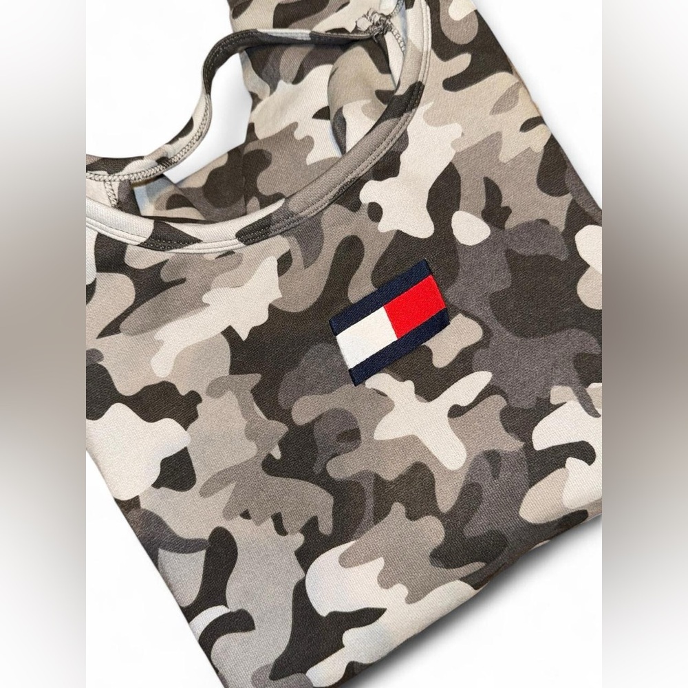 Camo sweatshirt, Tommy Hilfiger, medium